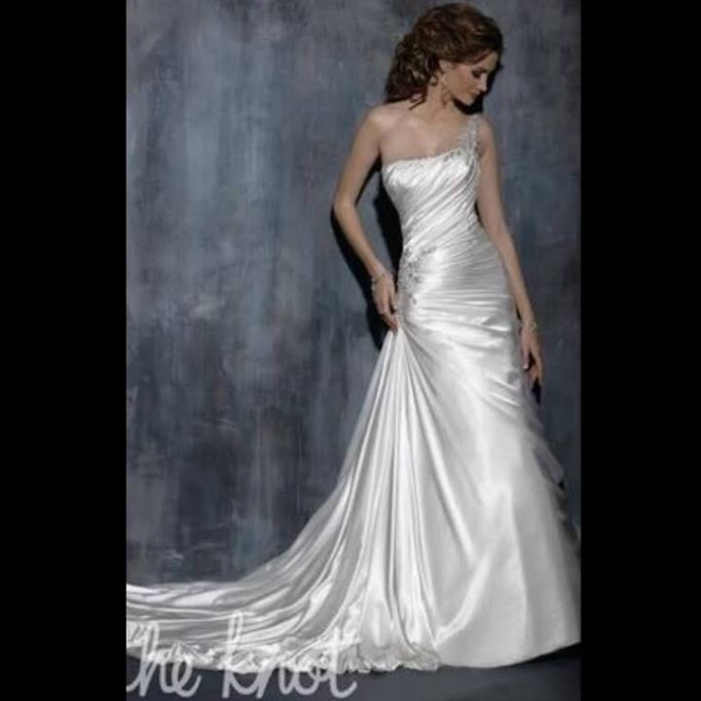 Gorgeous Maggie Sottero wedding gown